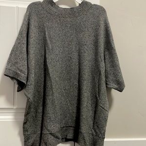Sweater never worn before from LOFT size XS